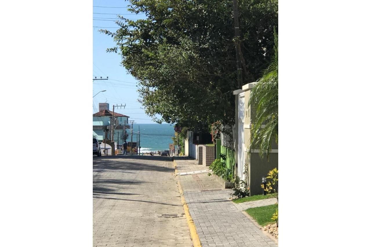 Garden Ville - Confortavel Apartamento Na Praia De Bombas Com Otima Localizacao Bombinhas Bagian luar foto